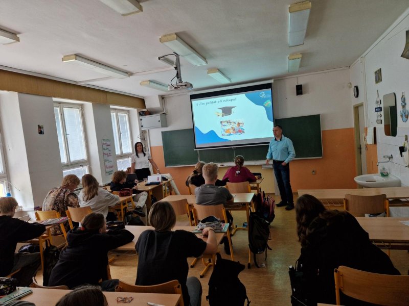„Bankéři do škol“ – Finanční gramotnost v 9. třídě