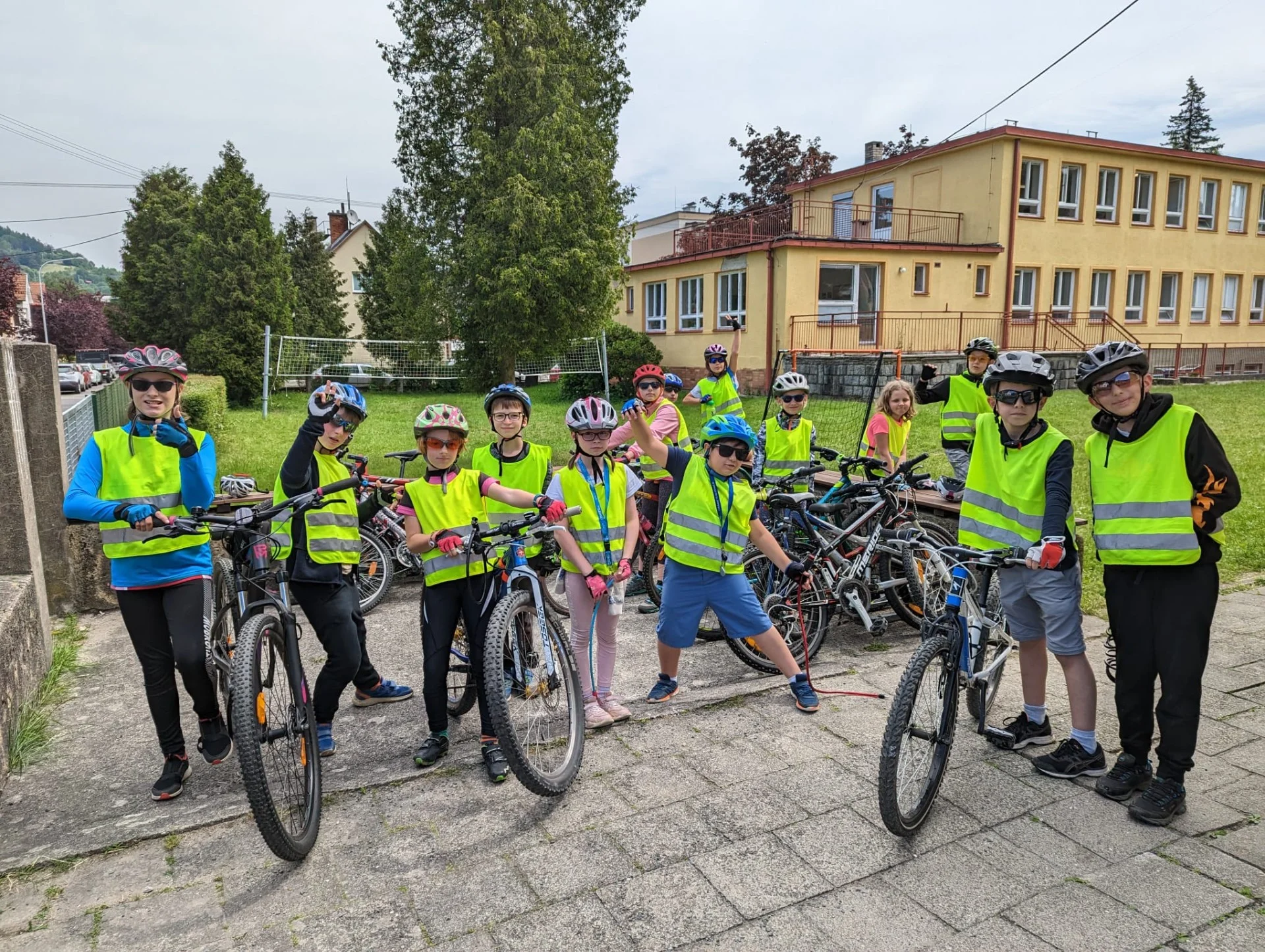 Třeťáci a jejich první společný cyklovýlet